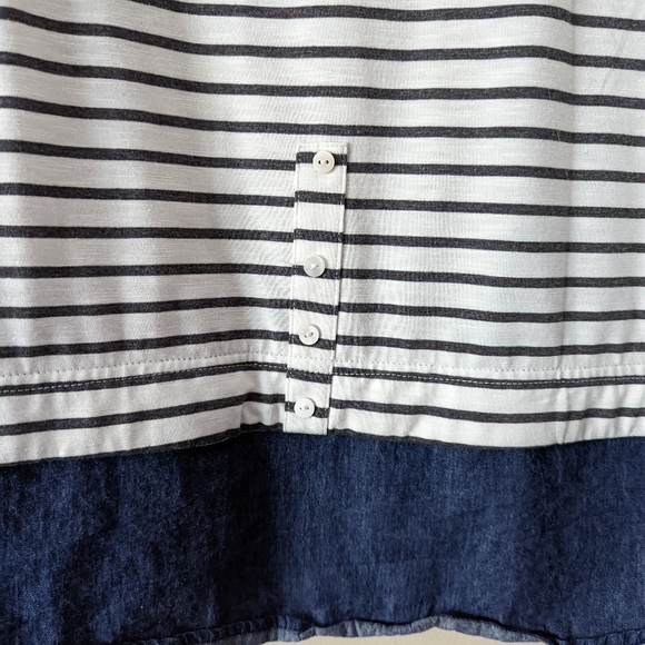 Doe & Rae denim striped women's blouse size L - Picture 2 of 6